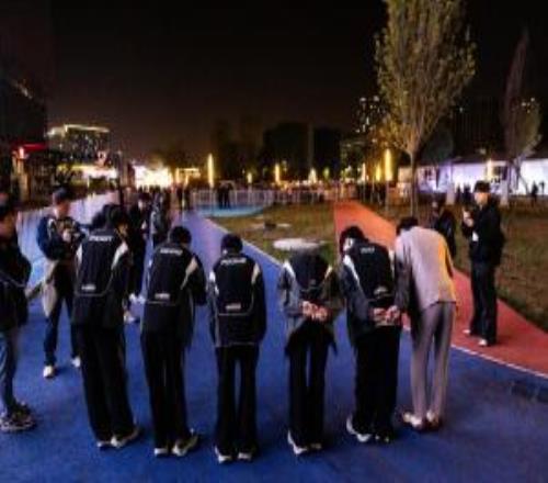 LPL第一赛段最数据：369拿下最高场均对位经济差，Elk最高分均补刀